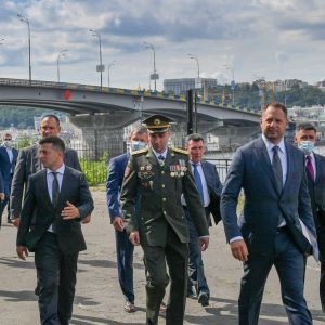 Военная разведка Украины должна усилить стратегическую и оперативную работу – Глава государства Военная разведка Украины должна усилить стратегическую и оперативную работу – Глава государства
